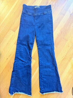 FRAME Jet Set Flare Crop Jeans 0 Keller Pull On Raw Hem EUC